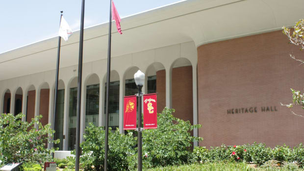 HERITAGE.HALL